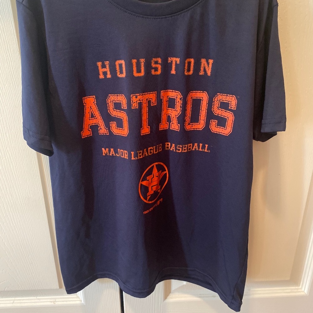 GENUINE MERCHANDISE KIDS SIZE 10/12 HOUSTO ASTROS SHIRT,  fun for Halloween